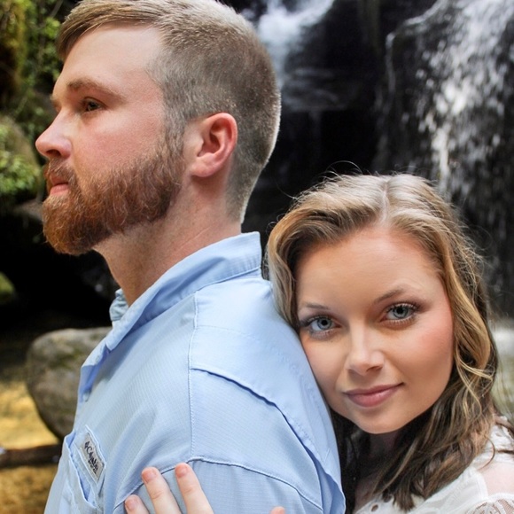 Meet your Posher, Kirstin - Picture 2 of 2